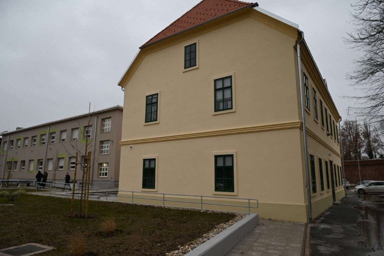 Učenički dom Sisak